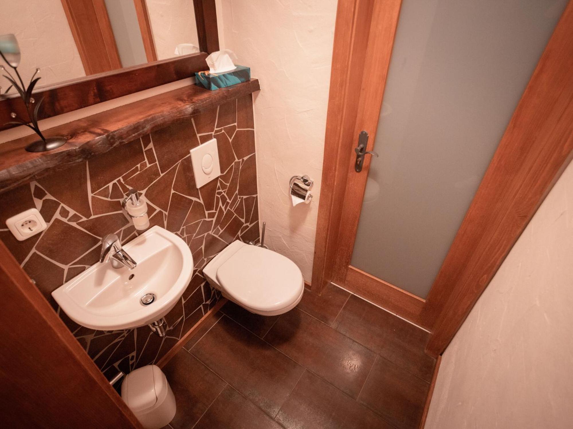 Holiday Home With Whirlpool And Sauna In Viechtach Luaran gambar